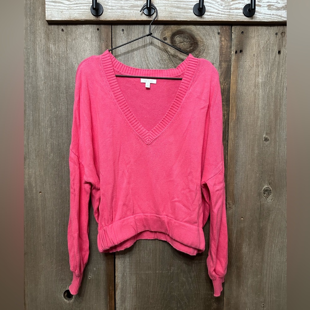 Abound Crop V-neck Sweater in Pink Size Medium